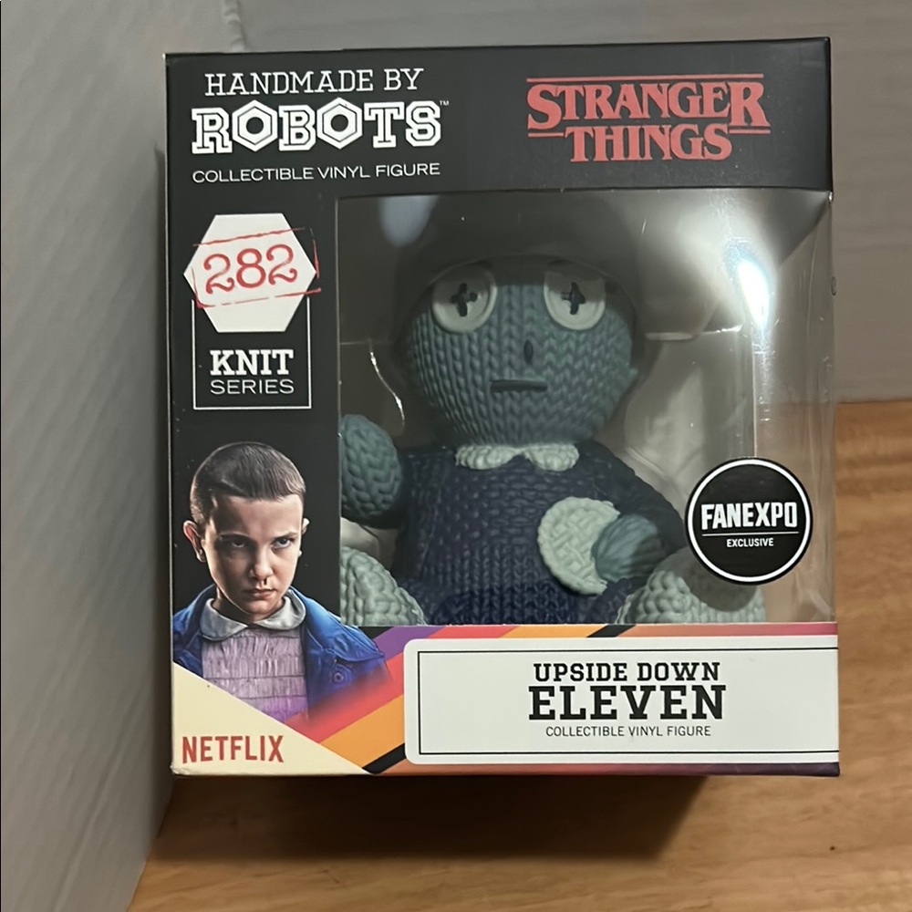 Stranger Things Upside Down Eleven Vinyl Figure